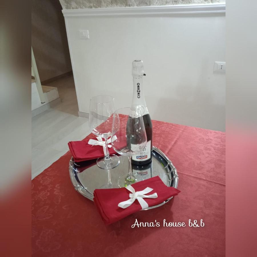 Bed and Breakfast Anna'S House Taranto Exterior foto